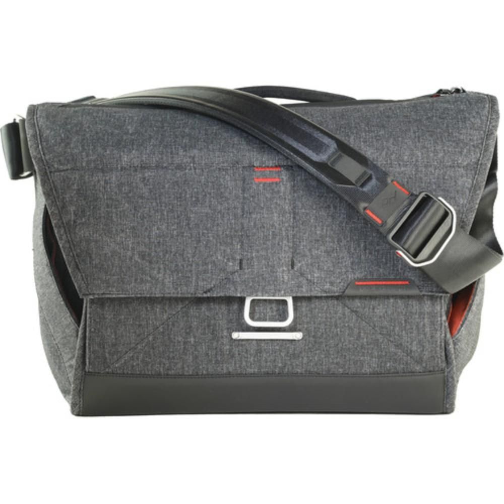 Rent a Peak Design 8-18L V1 Messenger Bag - BorrowLenses.com